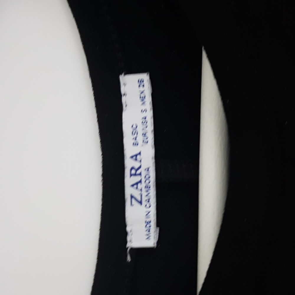 Zara Micro Suede Black Midi Dress with Attached Leather Belt & Silver Buckle - Picture 4 of 4